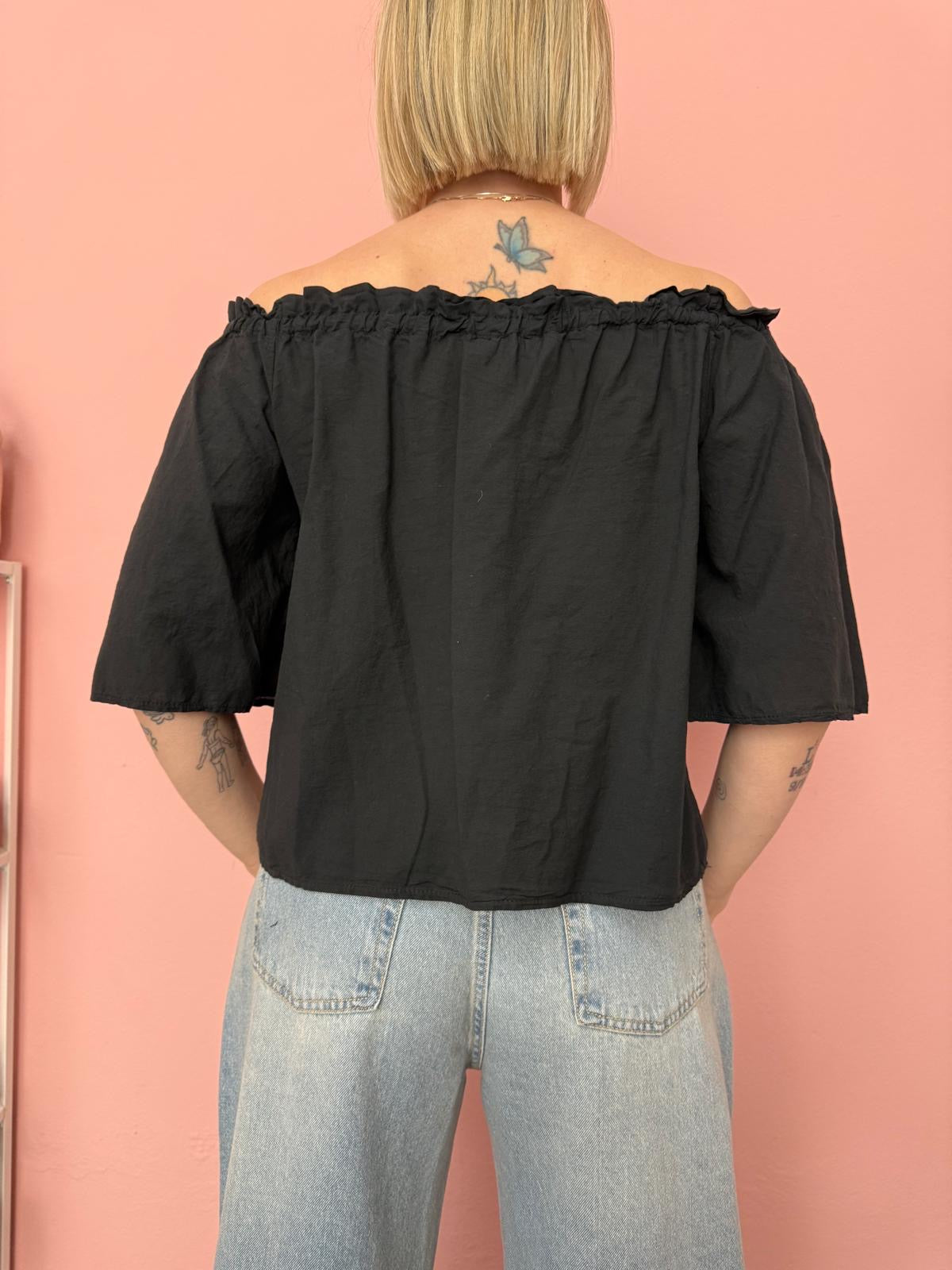 Blusa donna nera ricamata scollo regolabile