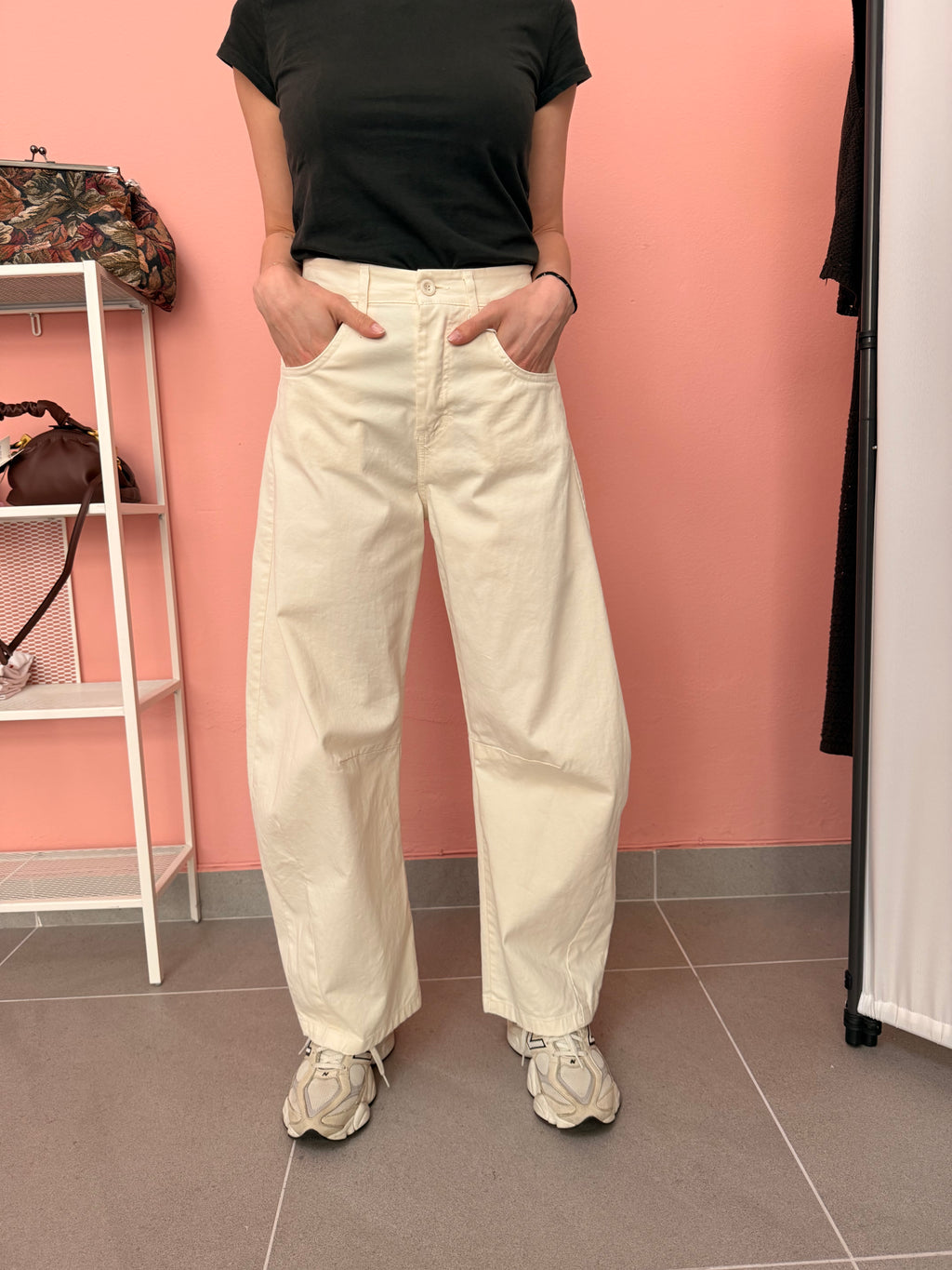 Pantalone gabardina donna avorio gamba larga Lokita