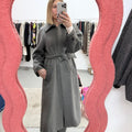 Cappotto Lungo Donna Kontatto Grigio con Cintura – Linea Elegante