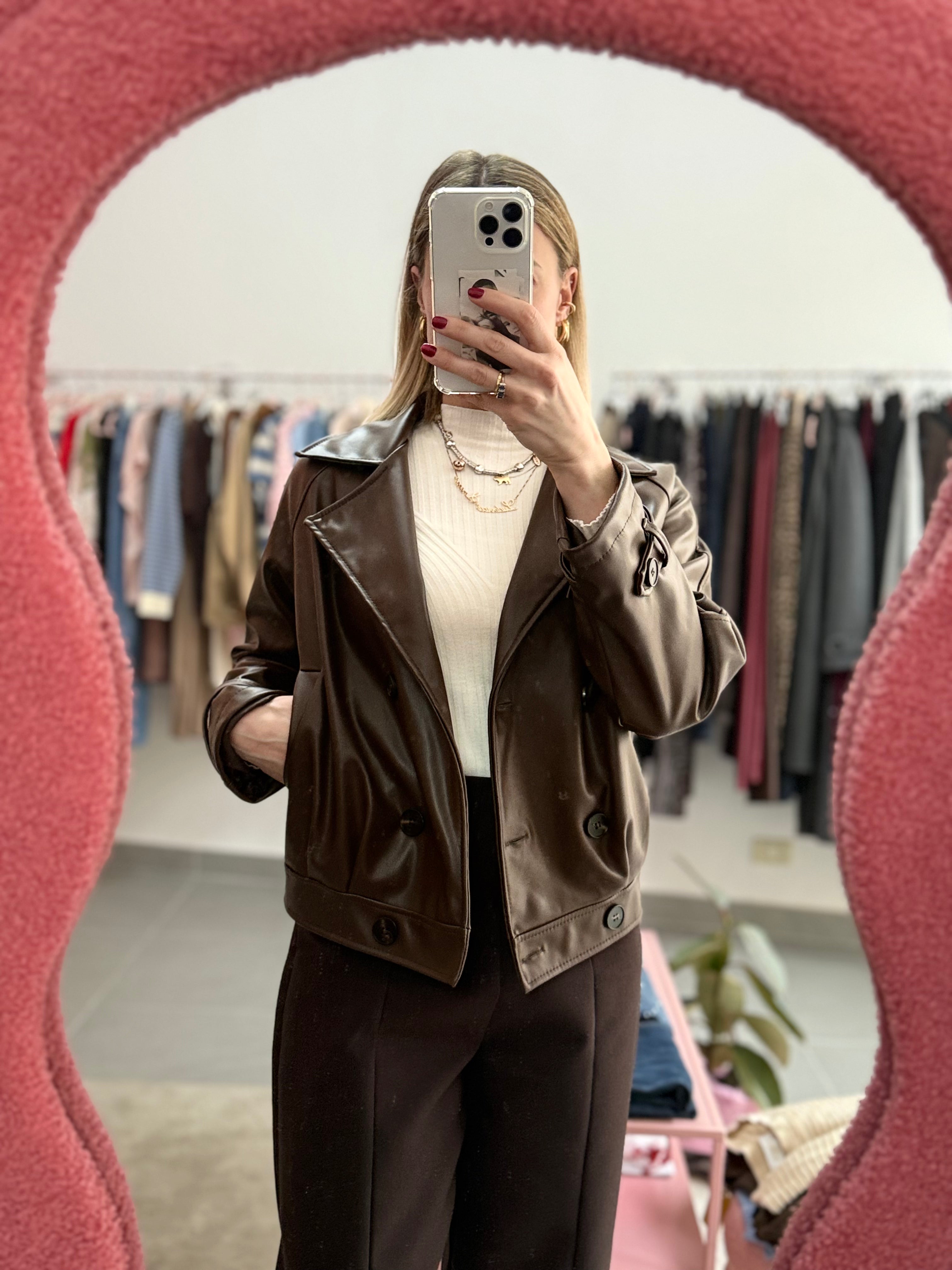 Trench corto in ecopelle Lokita