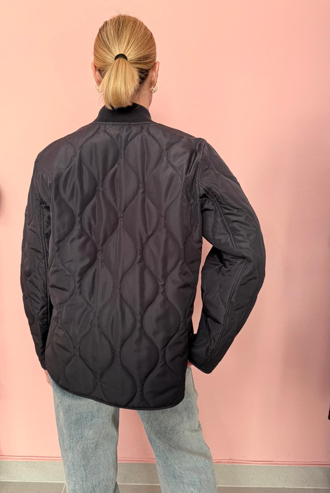 Trapuntino over con tasche