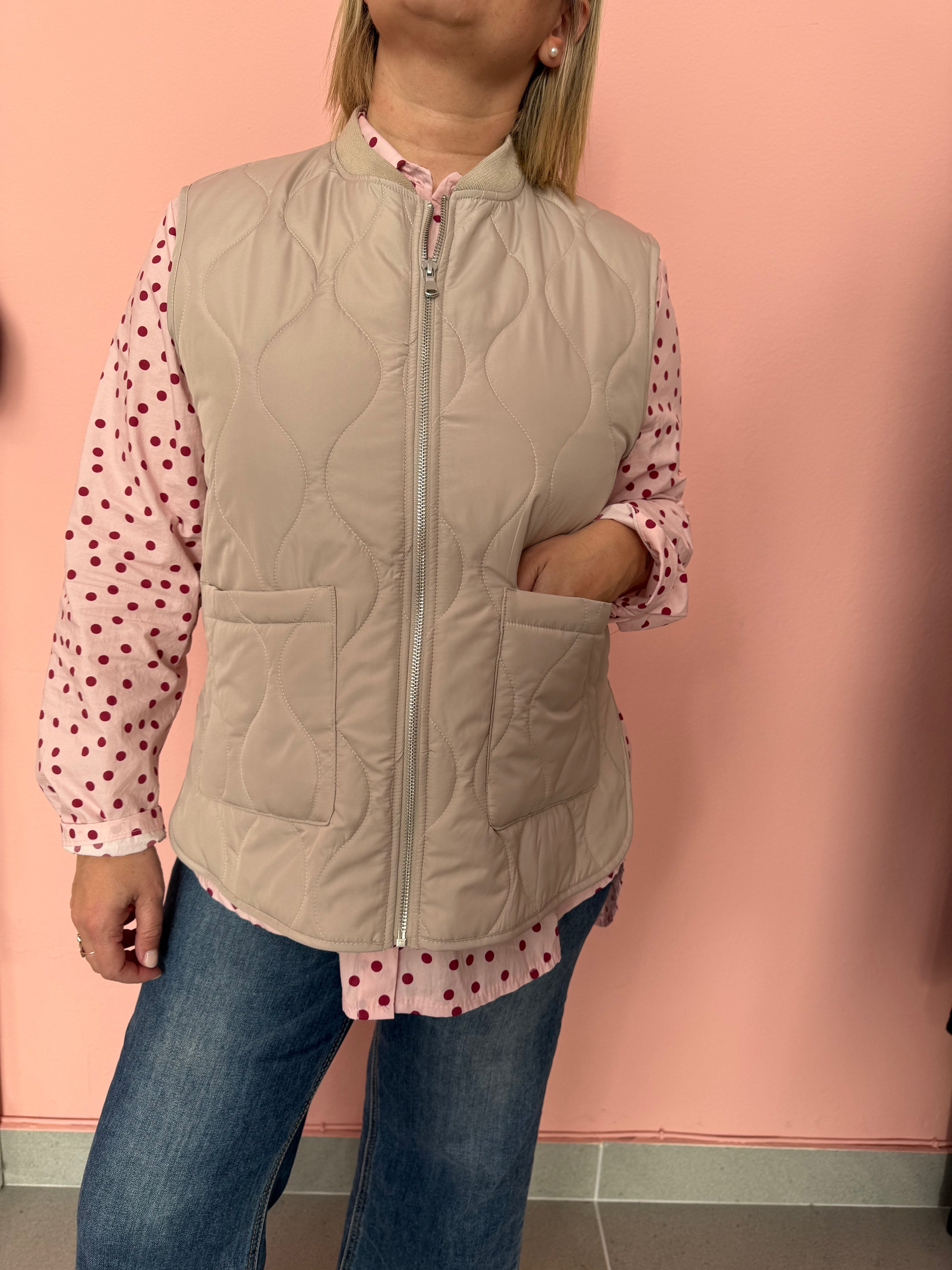 Gilet trapuntato over tasche