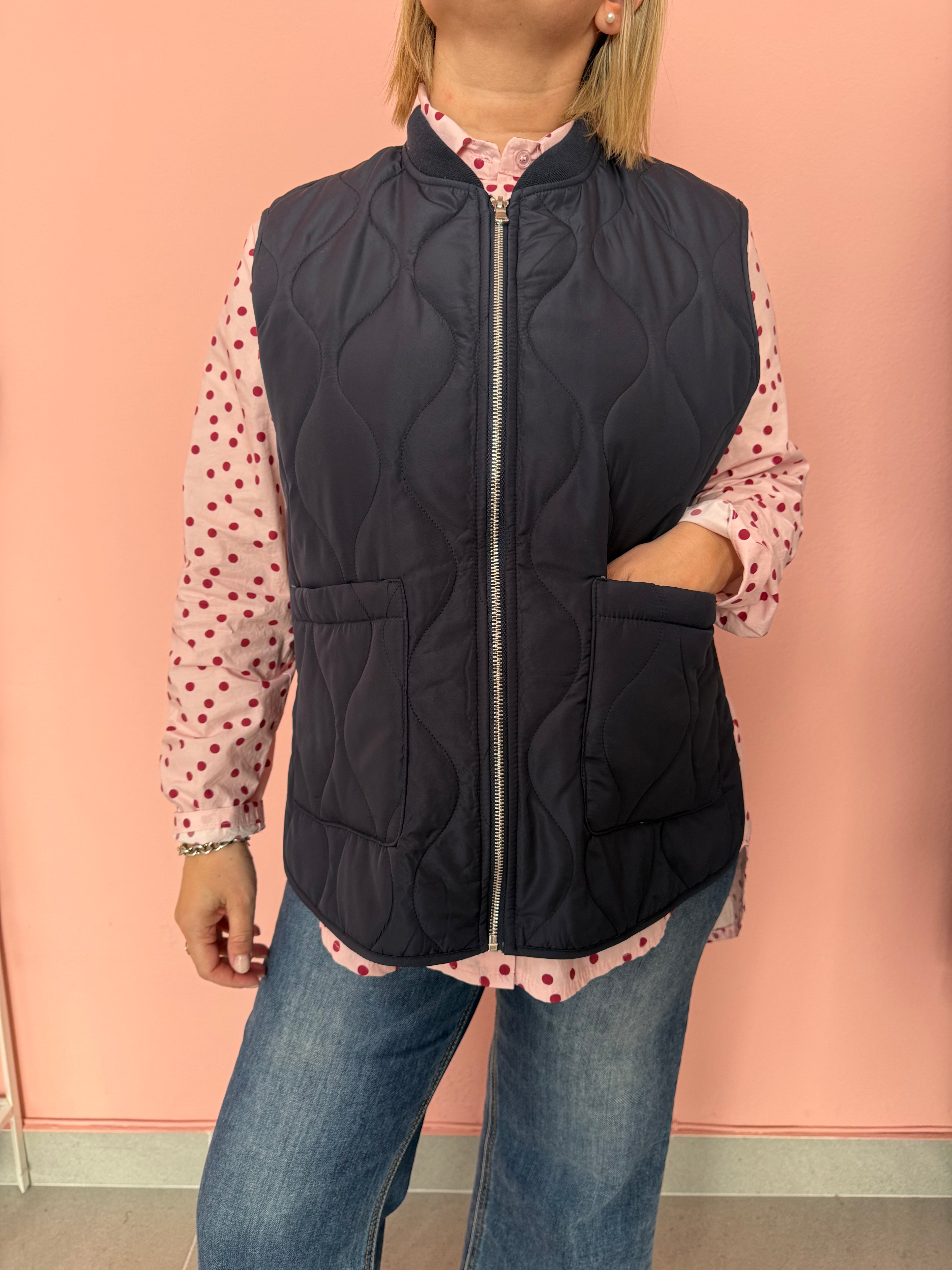 Gilet trapuntato over tasche
